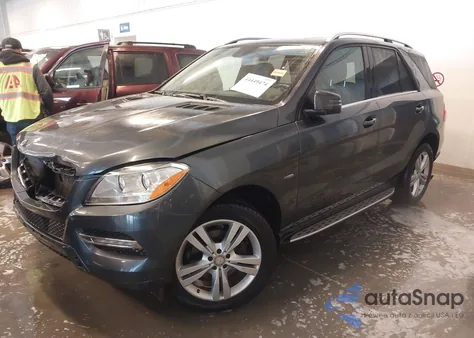 2012 Mercedes-Benz Ml 350 4Matic z USA, uszkodzony, nr VIN 4JGDA5HBXCA085179